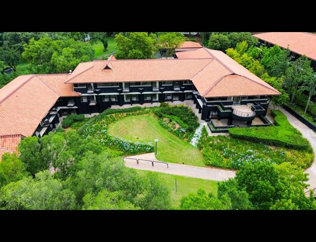 0 BEDROOM APARTMENT FOR SALE IN BEDFORDVIEW